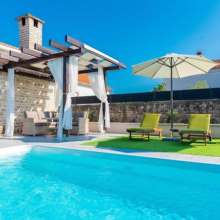 Holiday Home Marcela With Pool Pridraga Esterno foto